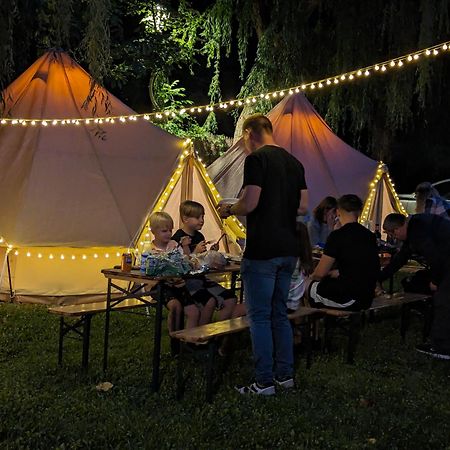Camping Llavorsí Dış mekan fotoğraf