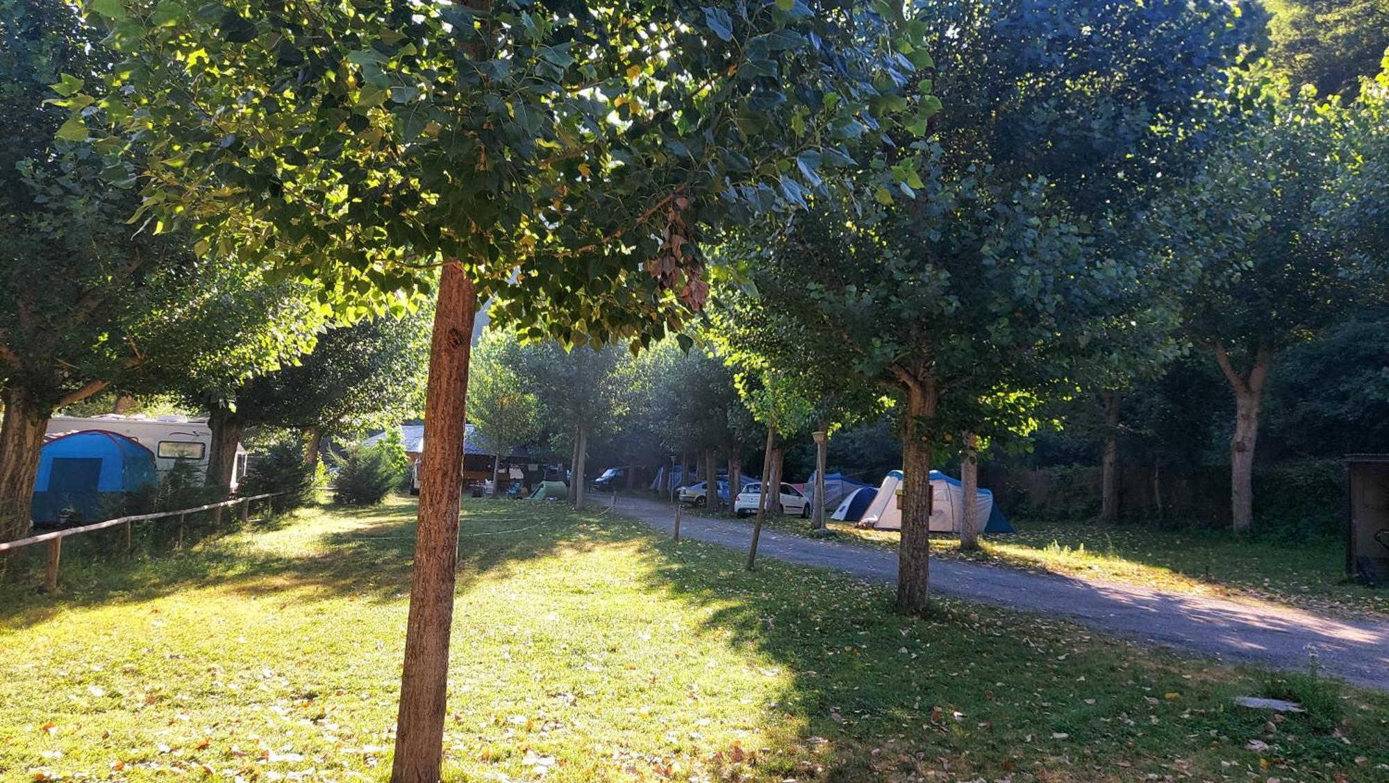 Camping Llavorsí Dış mekan fotoğraf