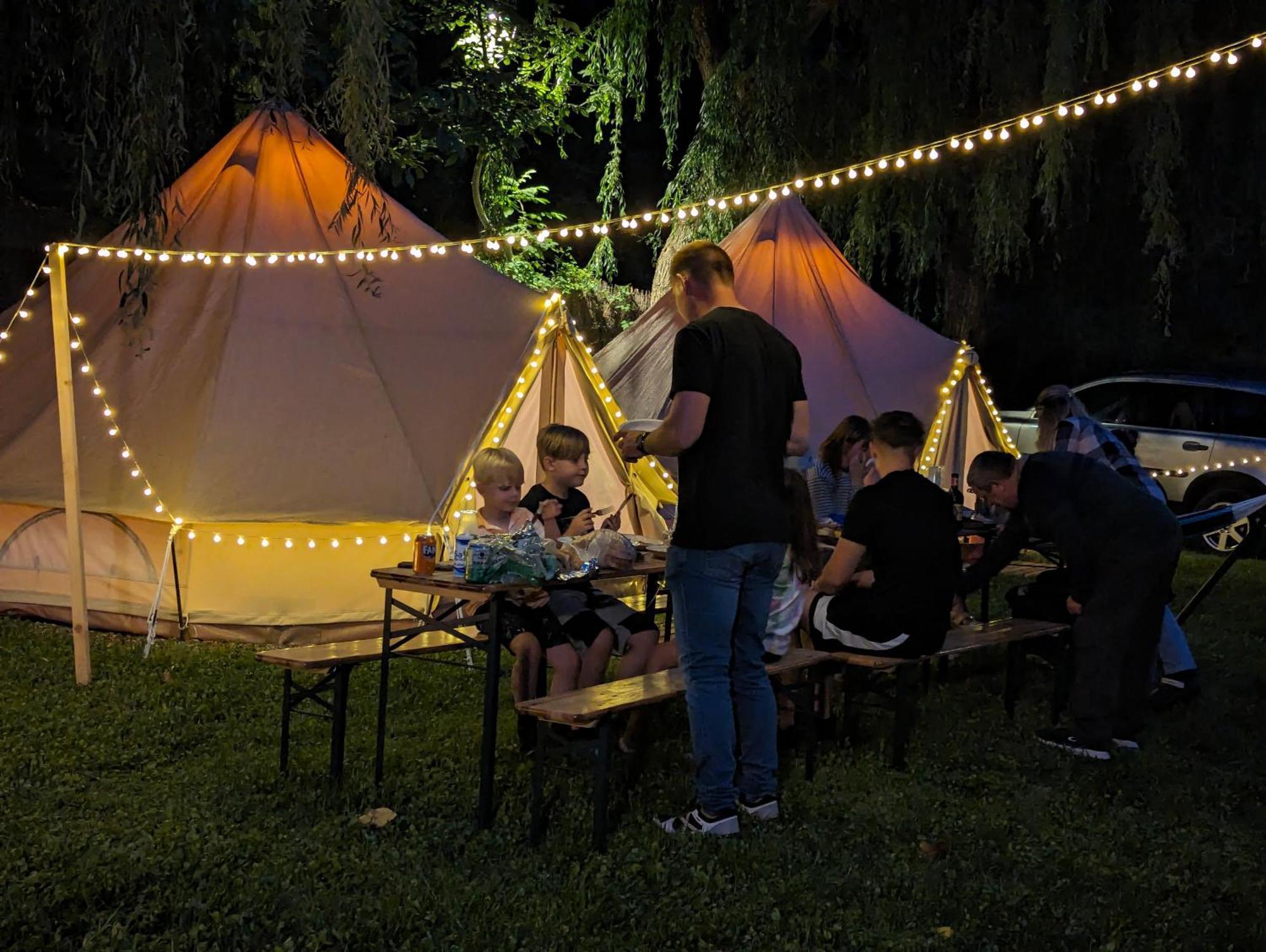 Camping Llavorsí Dış mekan fotoğraf